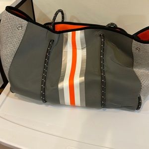 Large barely used haute shore bag expandable tote